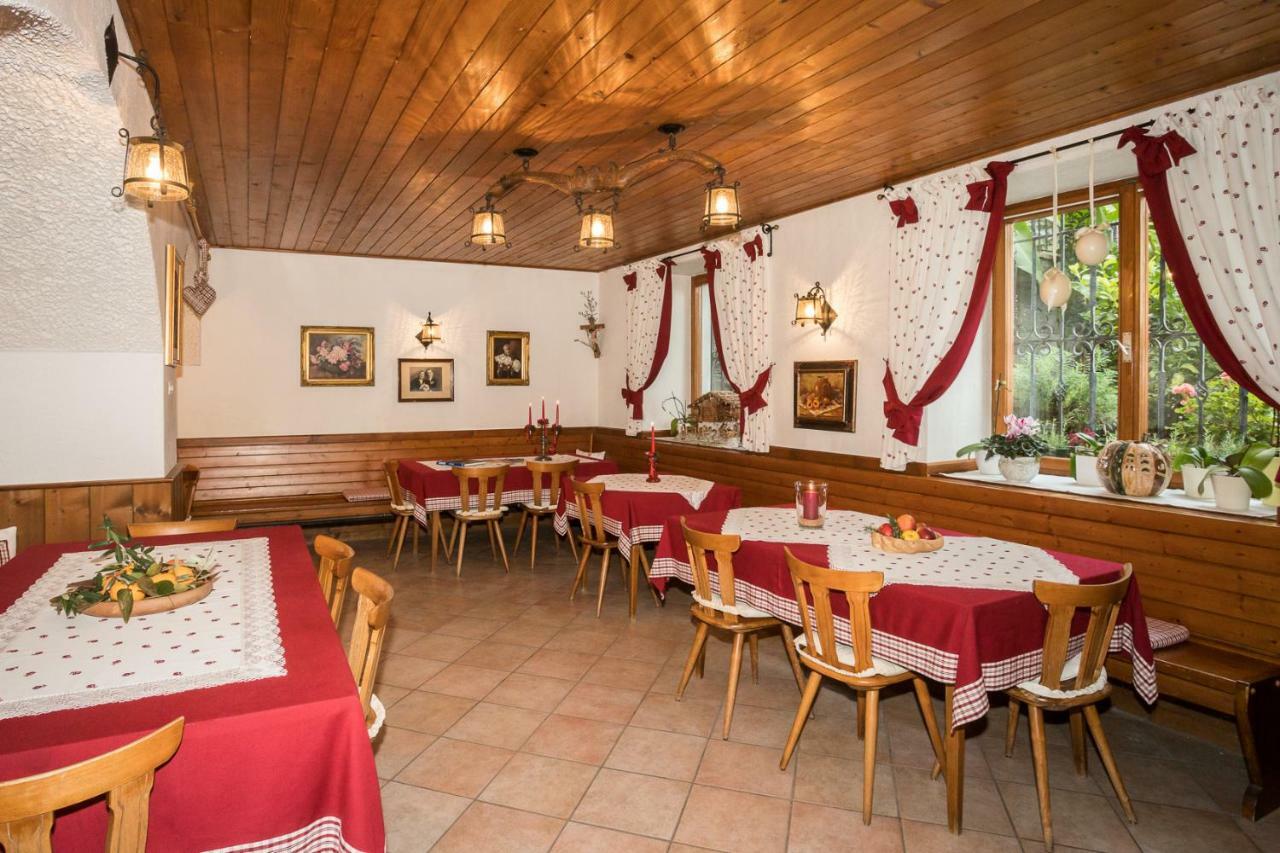Putzenhof Hotel Leifers Buitenkant foto